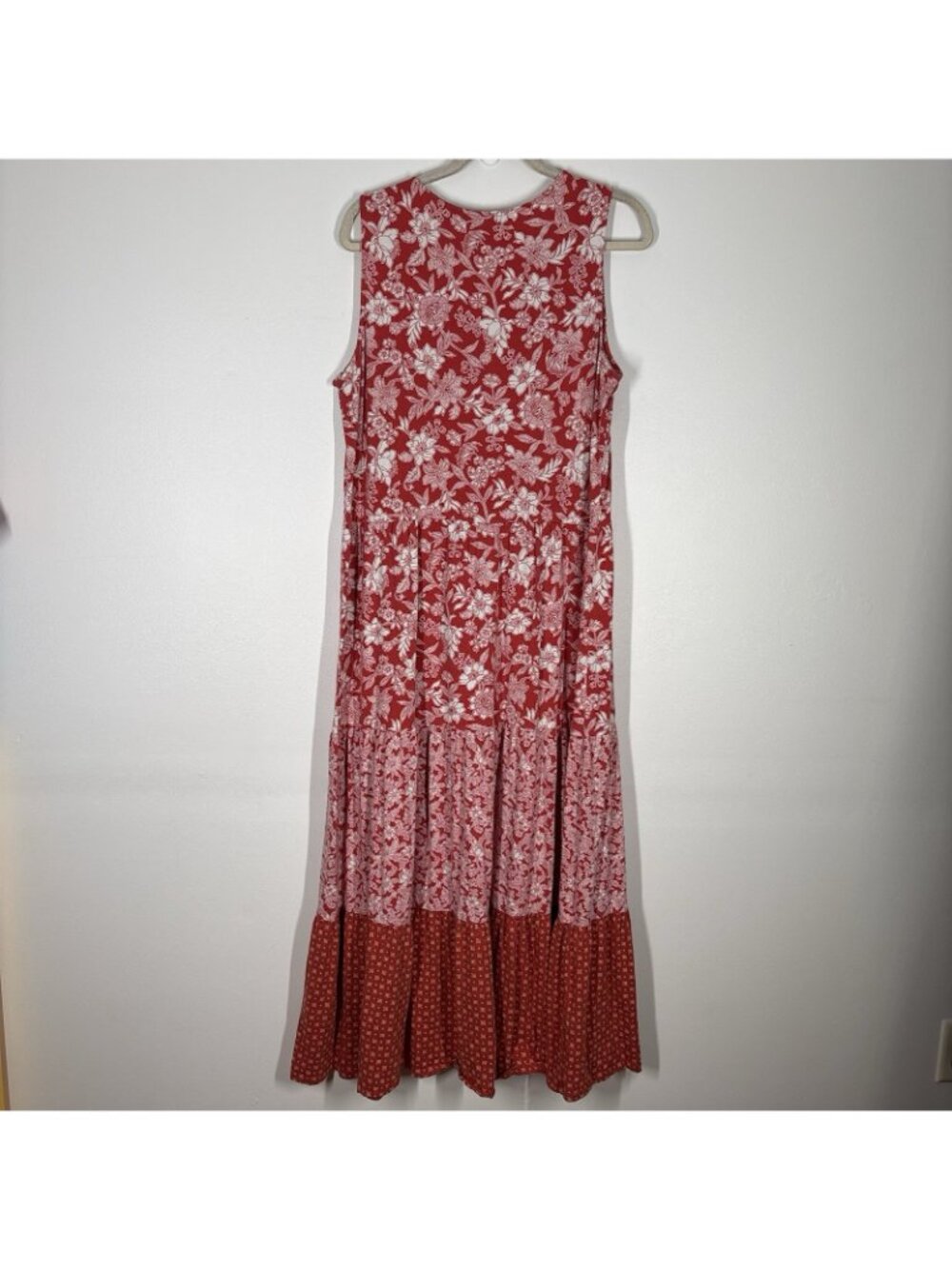 Lands’ End Women XL/18 Red Mixed Floral Print Boho Sleeveless Tiered Maxi Dress - Picture 9 of 9